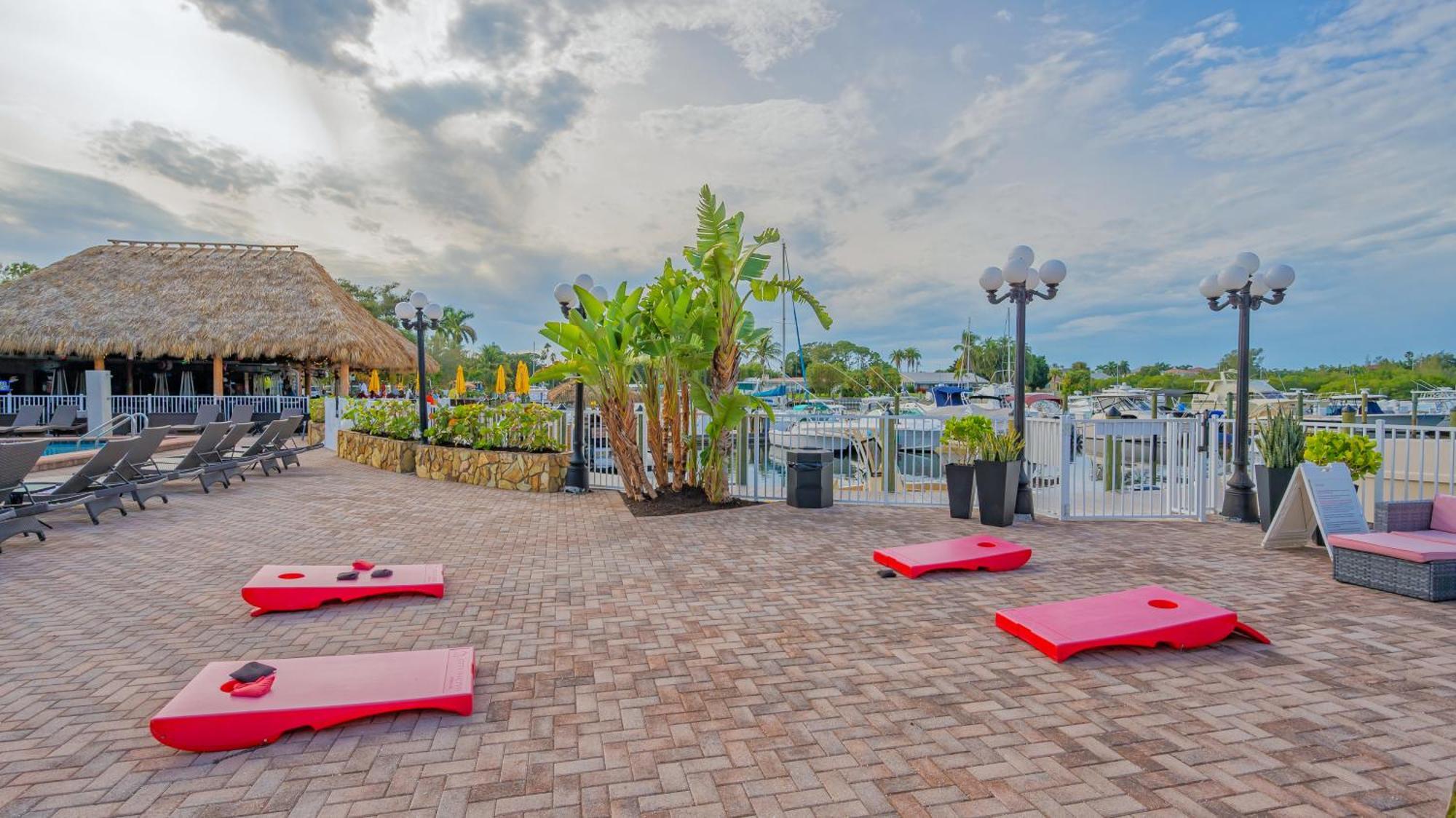 All-New Waterfront With Balcony,Pool,Tiki Bar,Gym Sarasota Zewnętrze zdjęcie