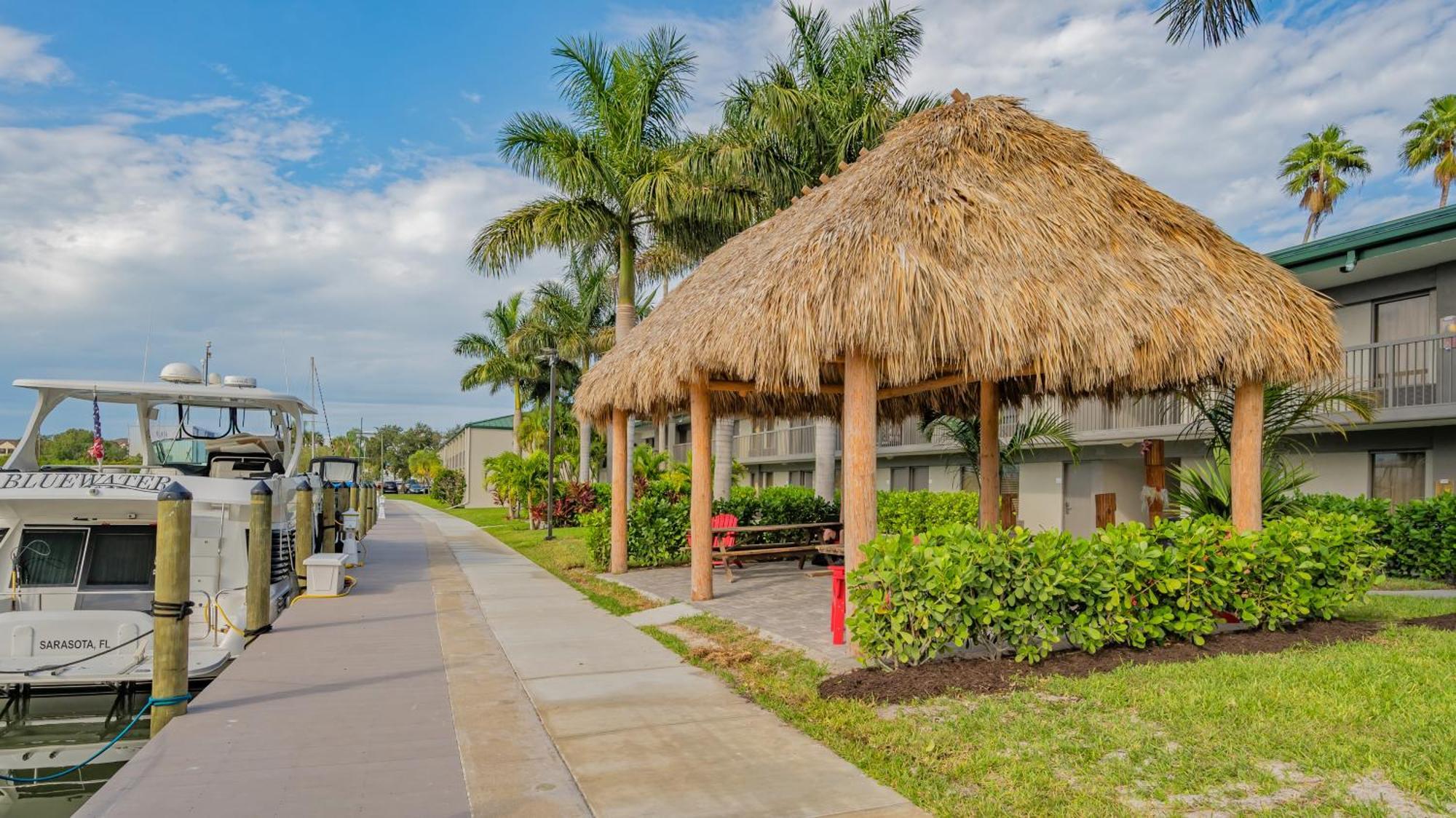 All-New Waterfront With Balcony,Pool,Tiki Bar,Gym Sarasota Zewnętrze zdjęcie