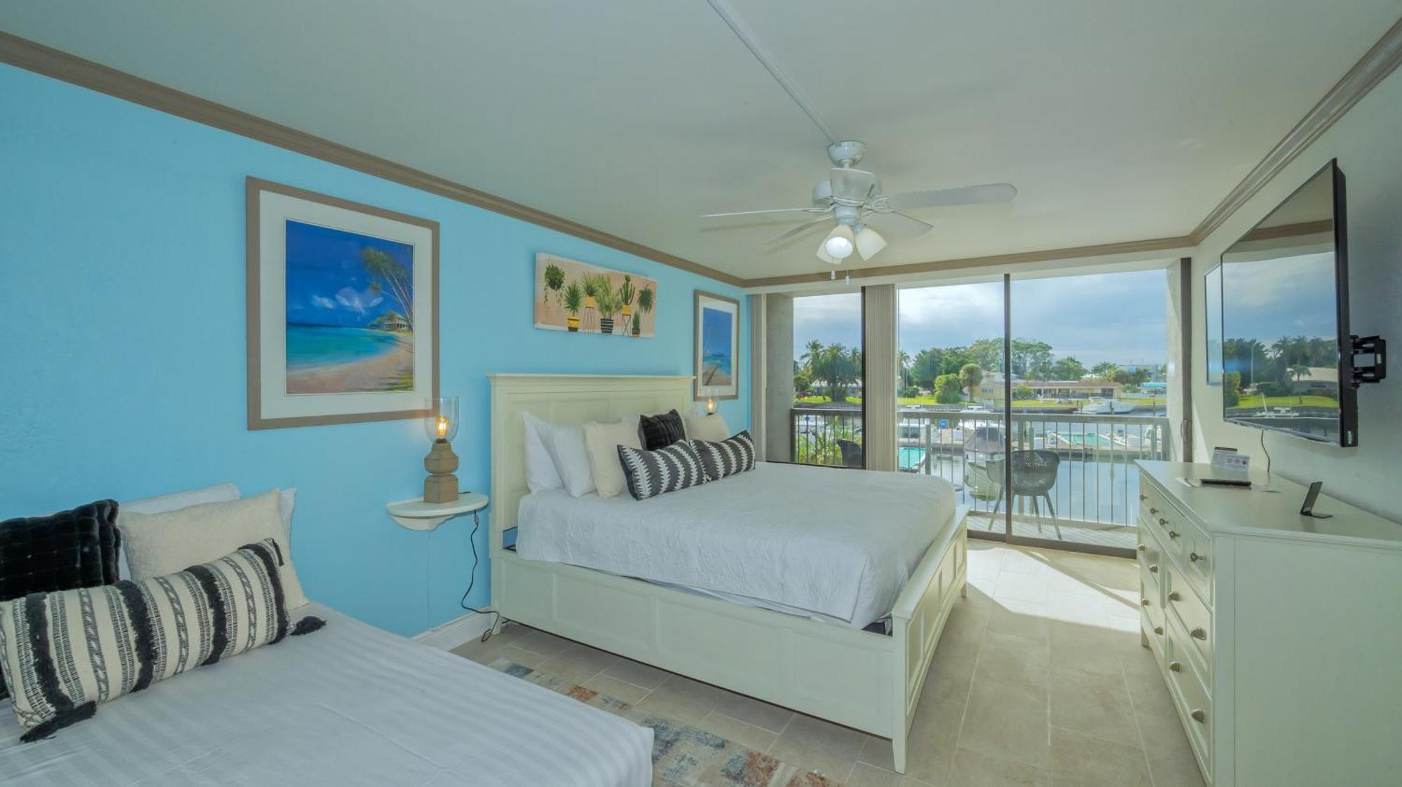 All-New Waterfront With Balcony,Pool,Tiki Bar,Gym Sarasota Zewnętrze zdjęcie